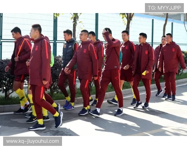 高校院队足球队面向全校正式启动热血激情新人招募活动通知隆重宣告